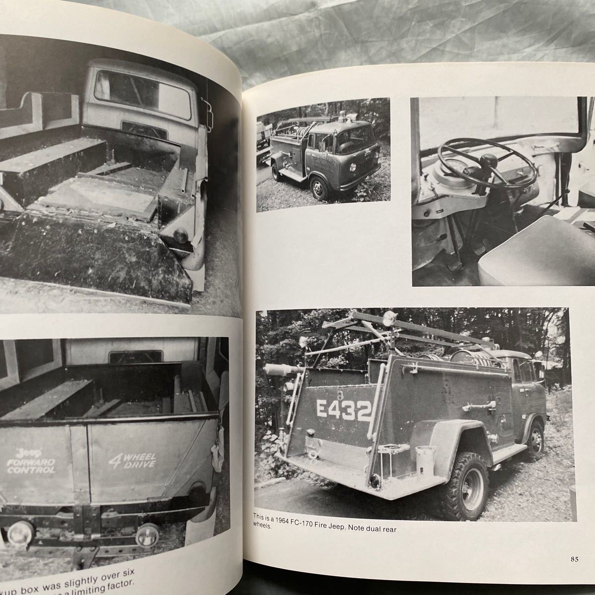 # иностранная книга #JEEP BUYER\'S GUIDE# Jeep *ba year z гид #1988 год 