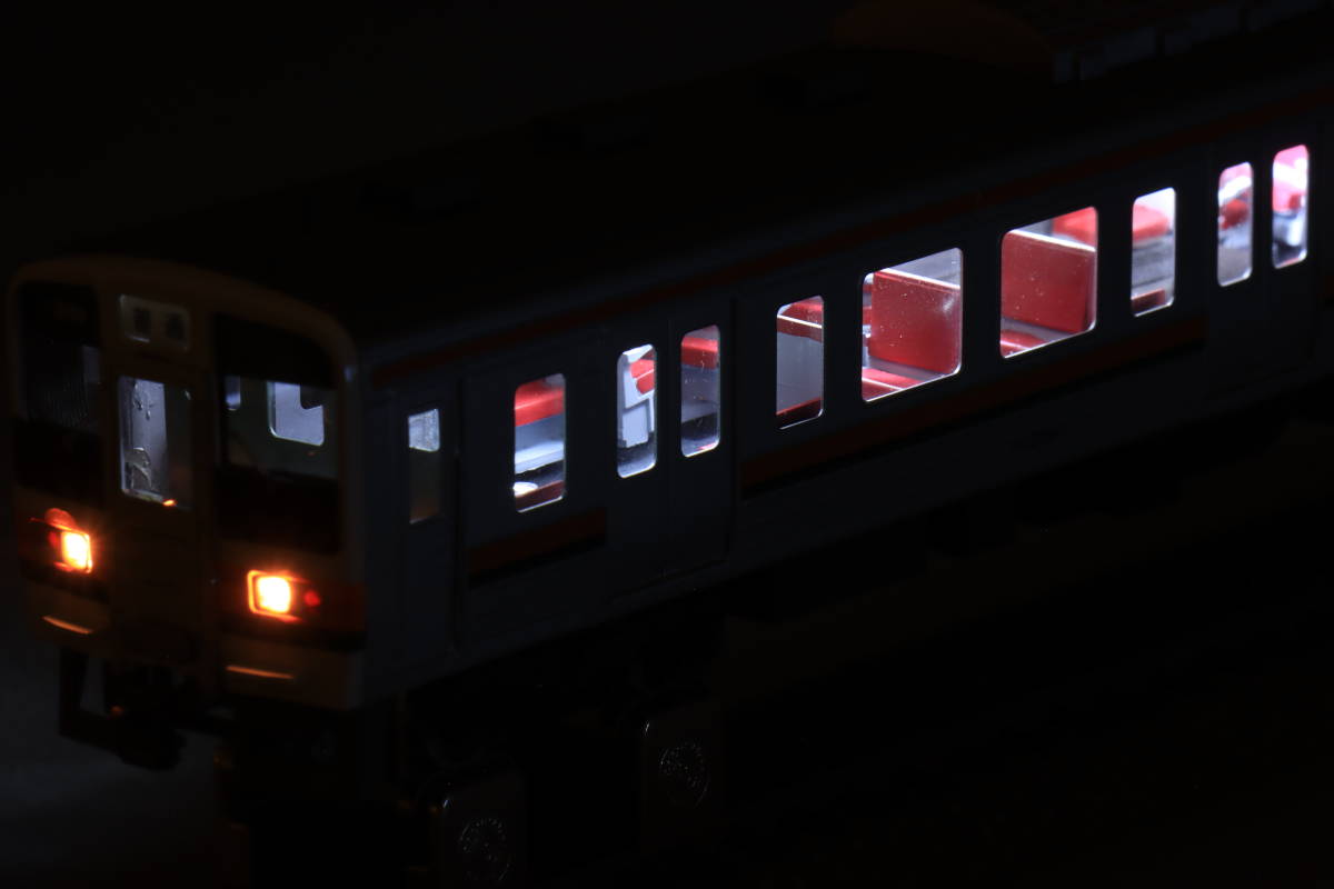 カツミ　２１１系電車　１０両セット＋１両　ＤＣＣ化・内装取り付け・白色ＬＥＤ他加工品　軌間１６．５ｍｍ_画像8