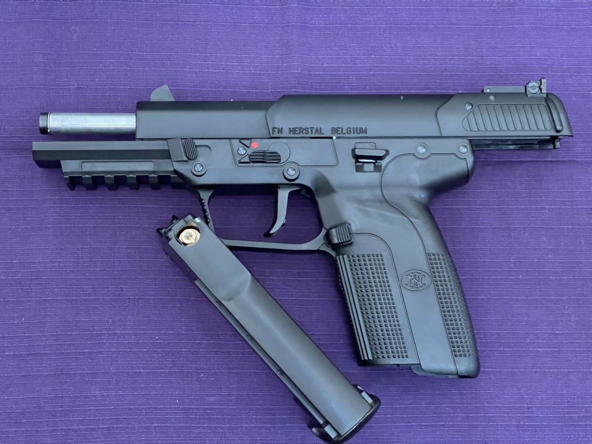 マルシン FN 5-7 ファイブセブン EXB2 アルミピストン仕様 Ver.2 ブラック FN Five-seveN 6mmBB CO2 【極美品】_画像2