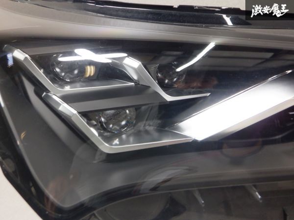 LEXUS Lexus оригинальный AYZ10 NX поздняя версия LED передняя фара передняя фара правый правая сторона водительское сиденье 3 глаз KOITO 78-32 печать V7 на разборку немедленная уплата полки 26K