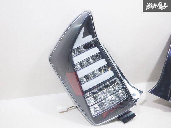 点灯確認済み！！ SONAR ソナー ZVW30 プリウス LED テールライト テールランプ 左右 セット SK1710-TPUS09 即納 棚43C_画像2