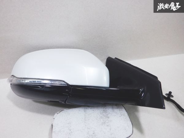 VOLVO Volvo original MB41 V40 door mirror side mirror right right side white white 12P 31299658 electric storage turn signal wellcome lamp attaching shelves 27N