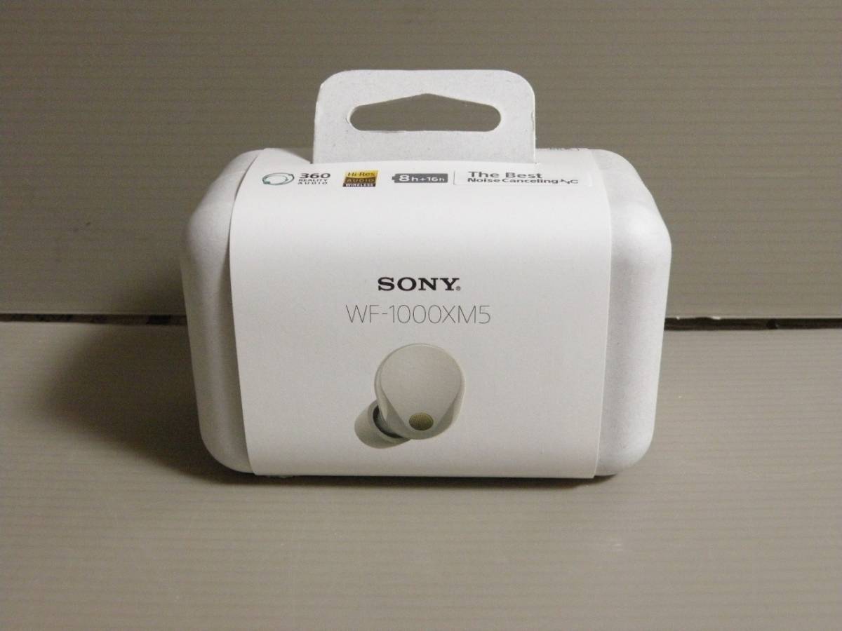 超美品★SONY WF-1000XM5 プラチナシルバー LE Audio LDAC ハイレゾ対応 ノイズキャンセリング Bluetooth　ソニー 完全ワイヤレスイヤホン_画像1