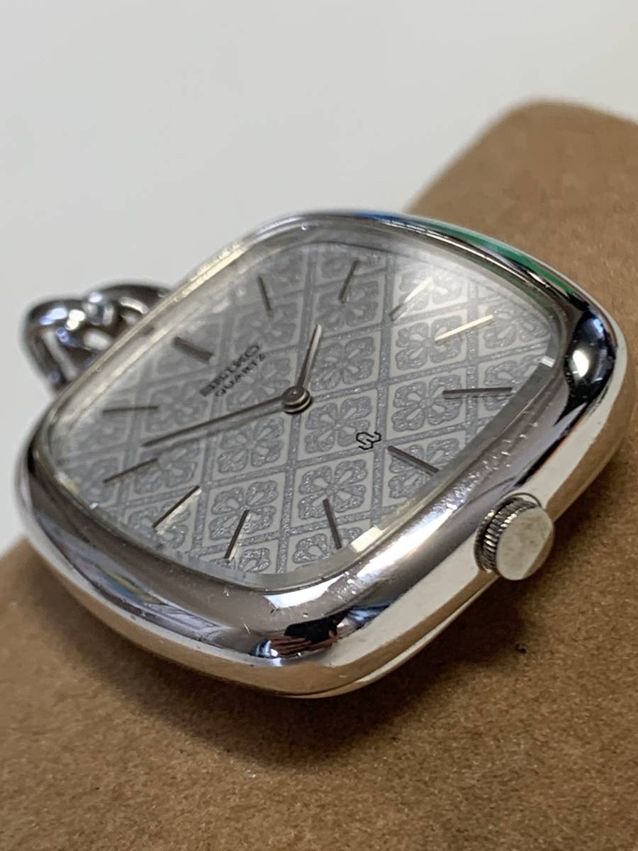 B858 rare * rare pocket watch pocket watch SEIKO/ Seiko 18505 pendant 2 hands quartz square flower pattern 