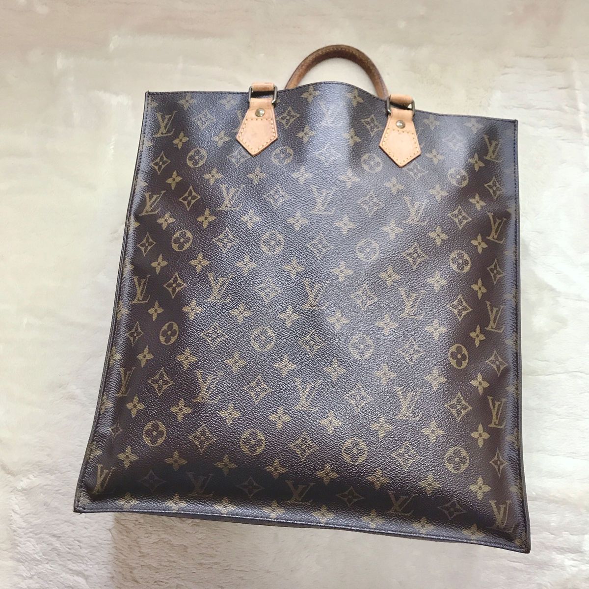 美品 VUITTON ルイヴィトン トートバッグ サックプラ モノグラム 美品 VUITTON ルイヴィトン トートバッグ サックプラ モノグラム