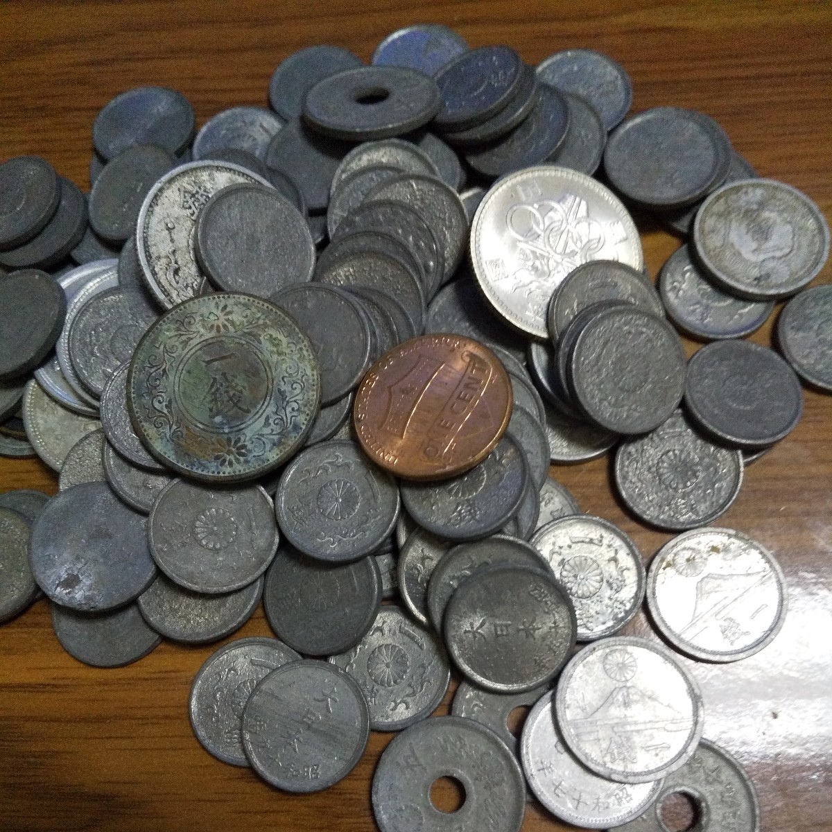 古銭 大量 120枚以上 銀貨 銅貨 錫貨 アルミ セット まとめ 貴金属 激安_画像2