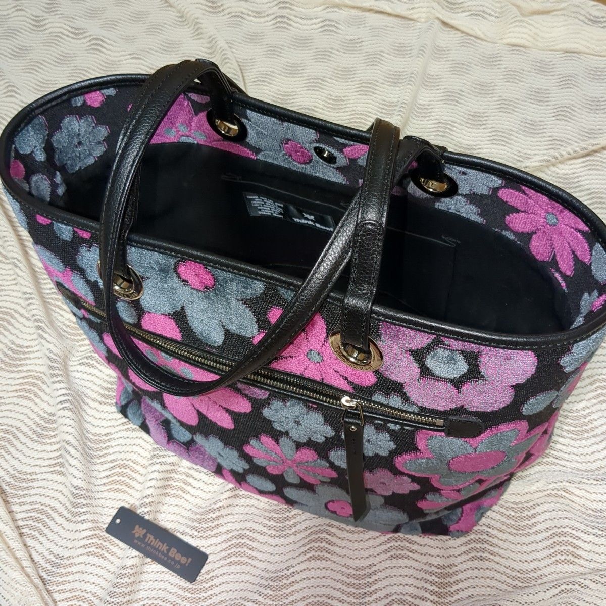 限定値下 【美】Think bee シンクビー大きめトートバッグ 限定値下 【美】Think bee シンクビー大きめトートバッグ