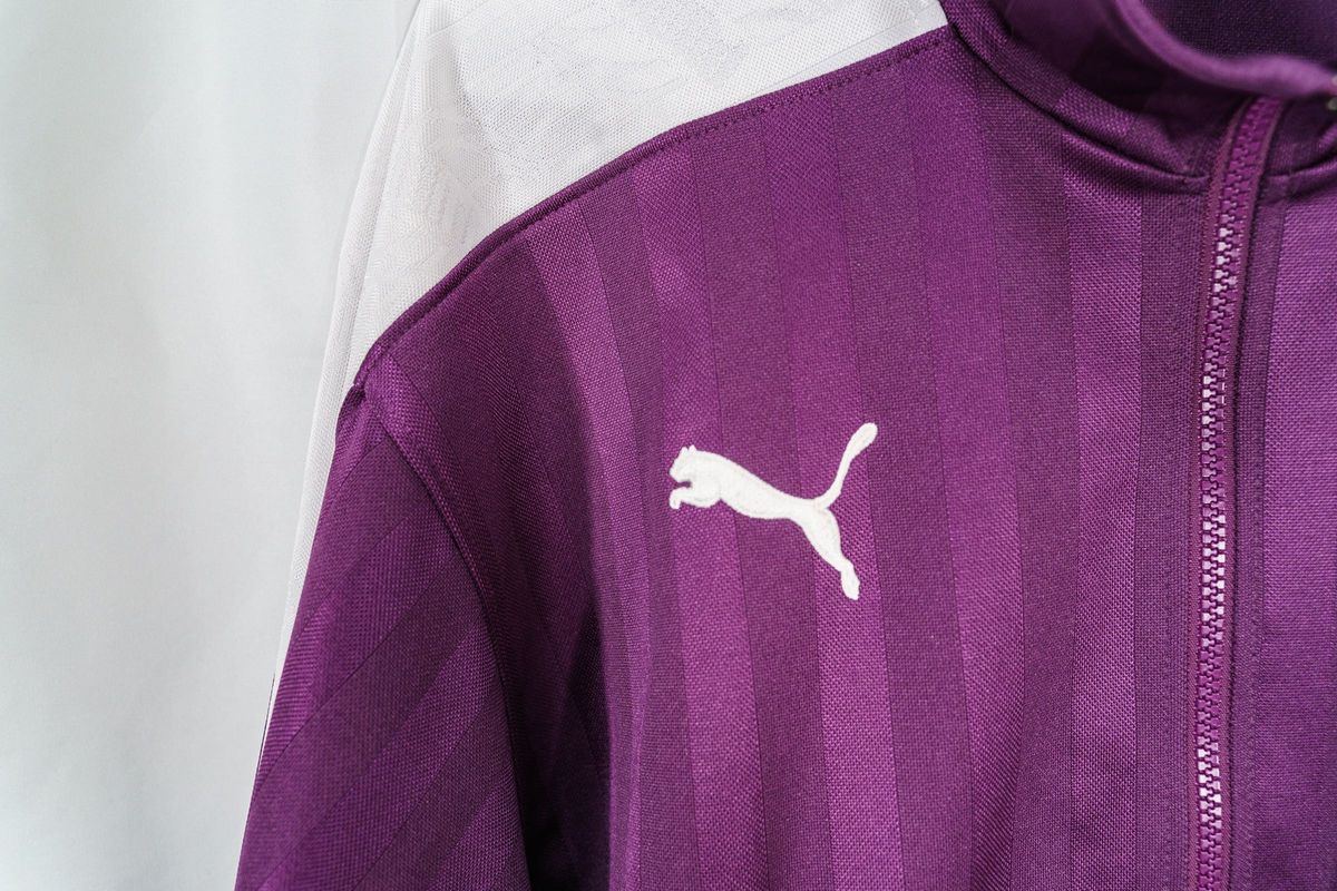 レアカラー パープル PUMAプーマ ジャージセットアップ上下 レアカラー パープル PUMAプーマ ジャージセットアップ上下