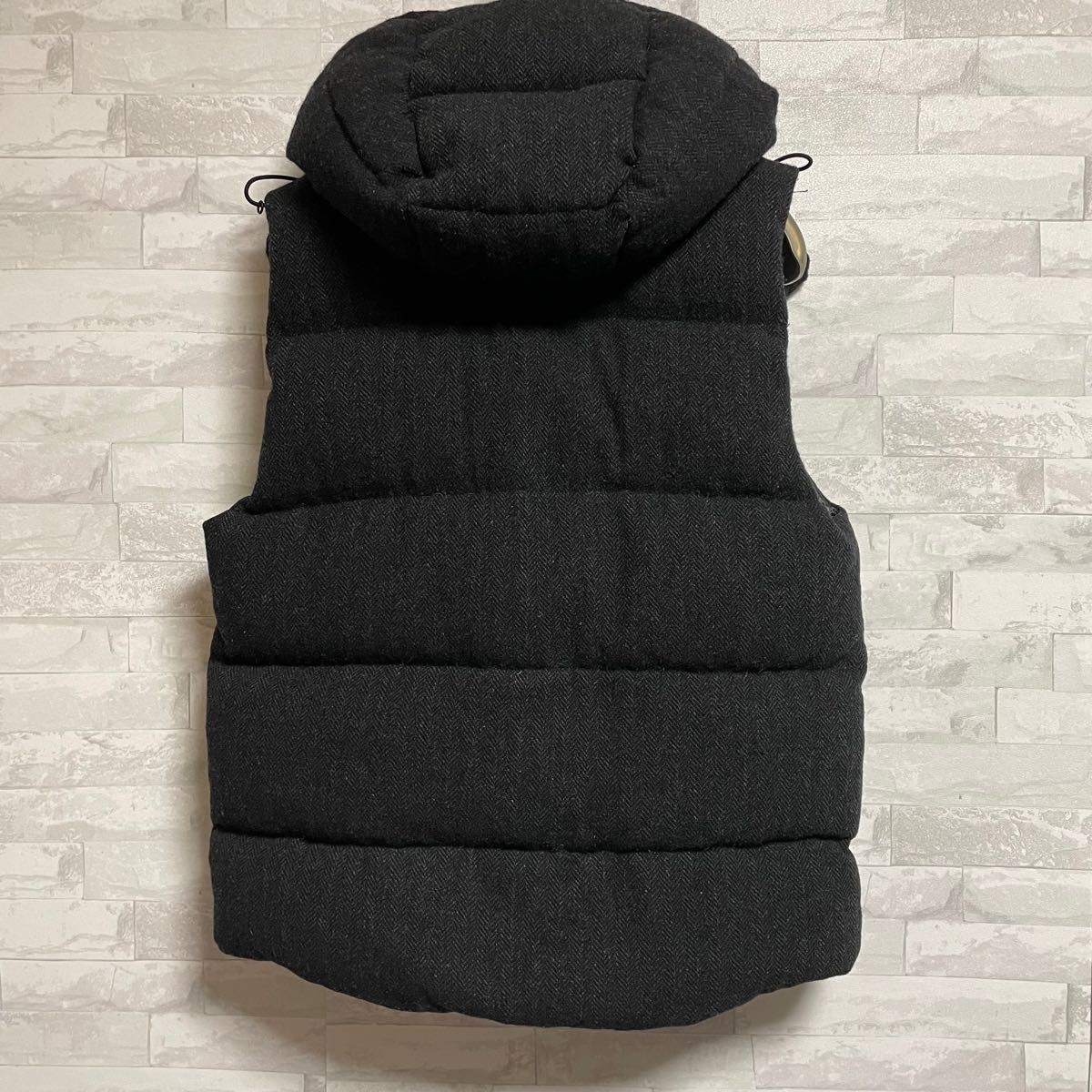 美品 ナノユニバース×西川ダウン ダウンベスト ヘリンボーン ツイード ウール混 ナノユニバース×西川ダウンコラボ】ヘリンボーンツイードダウン