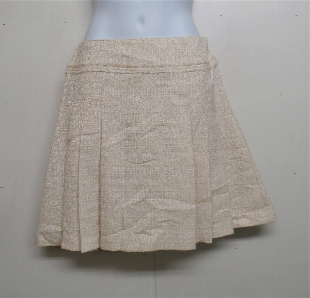[15717] 　【JYARO　white】　サイズ１　/　上品　/　スカート　/　日本製_画像2