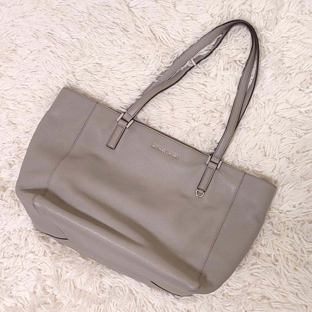 MICHAEL KORS　マイケルコース　トートバッグ　大容量