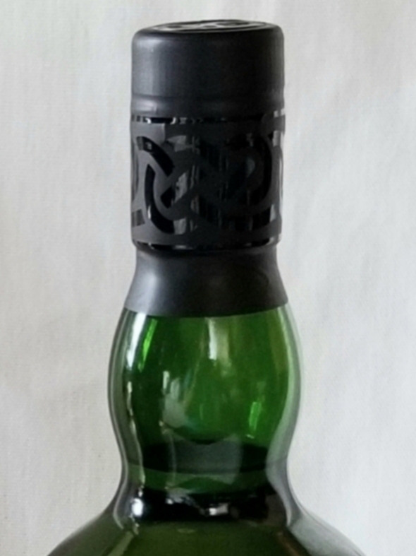 Ardbeg アードベッグ TEN 10年 700ml 46% 箱付き アイラ シングルモルト スコッチウイスキー ISLAY SINGLE MALT SCOTCH WHISKY _画像4