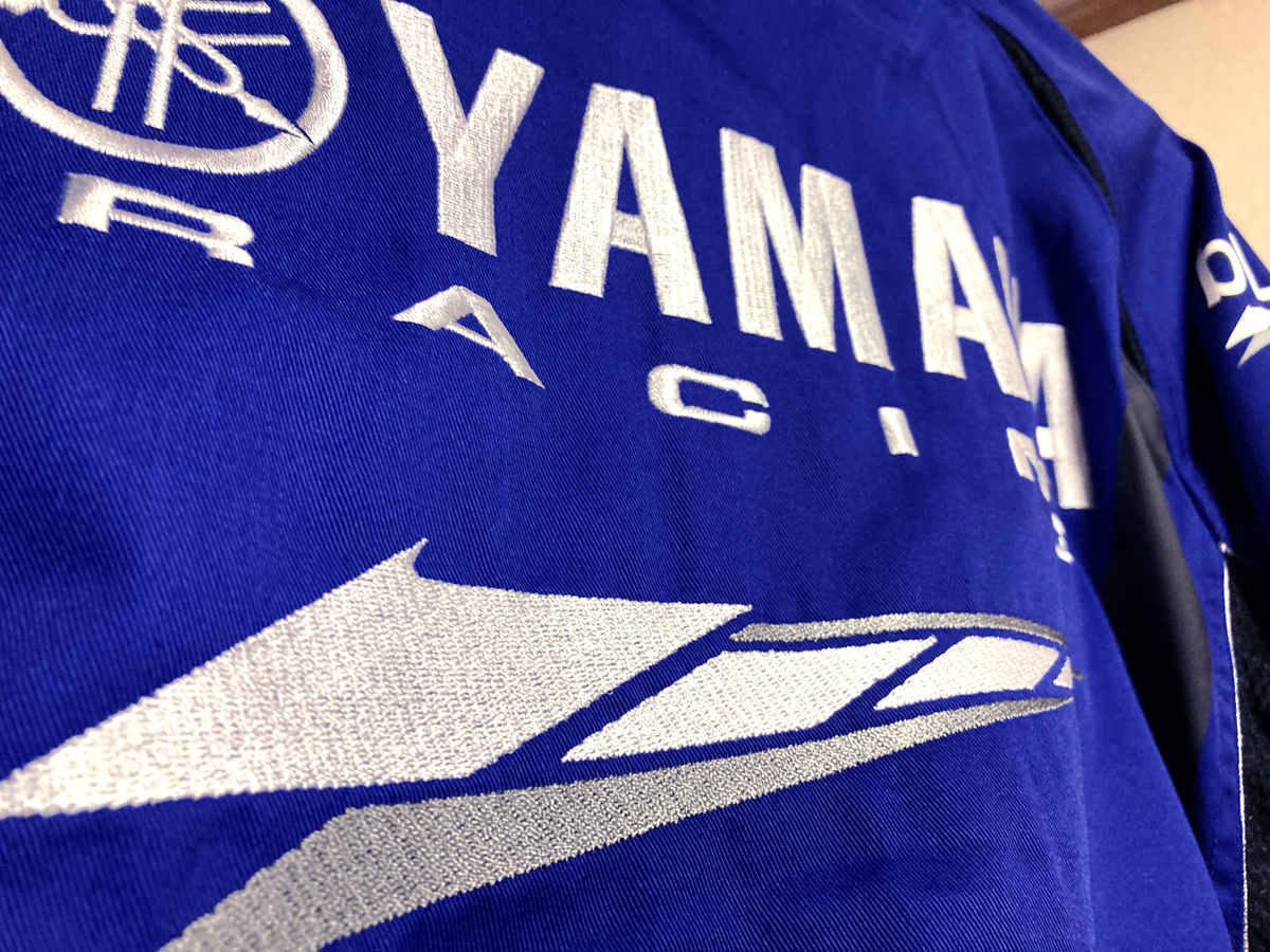 【新品】ヤマハ-YAMAHA_YRM19 YR Mサイズ・レーシングスーツ・ロングメカニックスーツ（ワイズギア つなぎ・作業服・作業着・カッコいい）_画像4