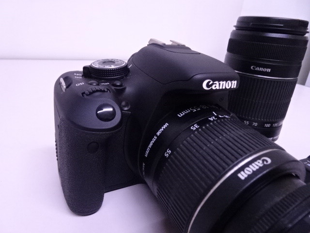 Canon EOS kiss X5 18-55mm 55-250mm デジタル一眼レフ カメラ ダブルズームキット キャノン 中古 初期化_画像2