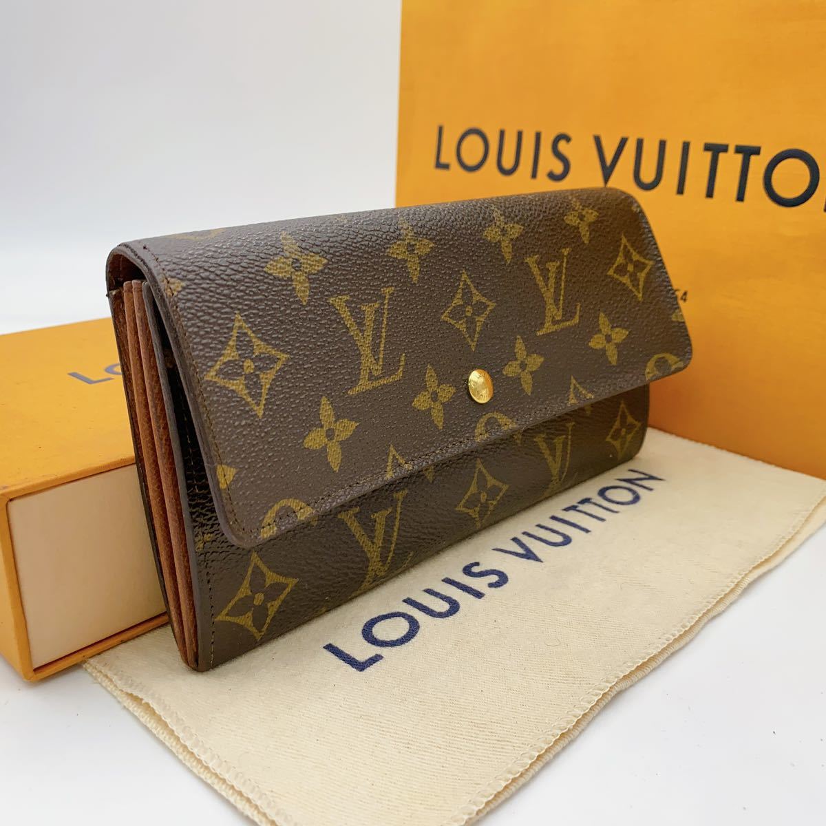 A2215【外観美品】LOUIS VUITTON ルイヴィトン モノグラム ポシェット