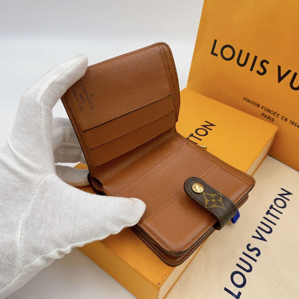 A2254【美品】LOUIS VUITTON ルイヴィトン モノグラム　コンパクトジップ　ラウンドファスナー　二つ折り財布　ウォレット　M61667/CA1917_画像3