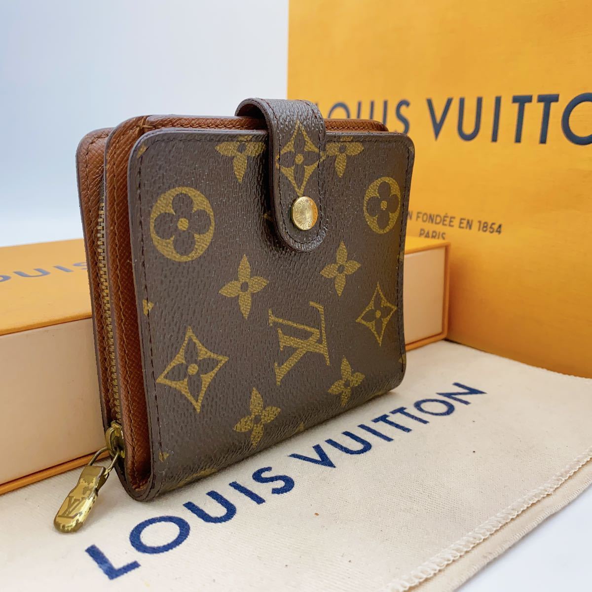 A2254【美品】LOUIS VUITTON ルイヴィトン モノグラム　コンパクトジップ　ラウンドファスナー　二つ折り財布　ウォレット　M61667/CA1917_画像1