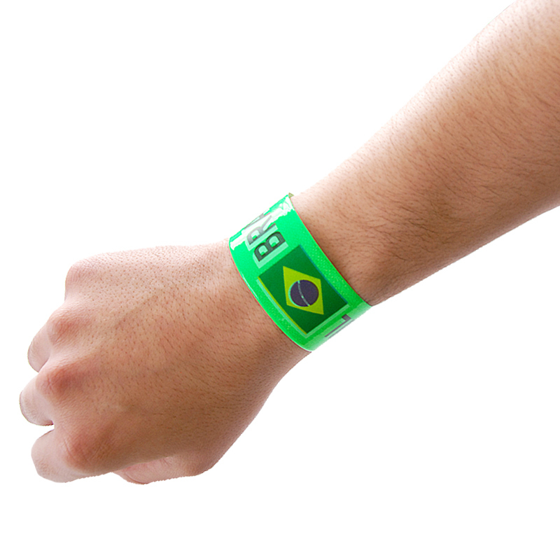 kruli. one touch BRASIL reflection wristband green 