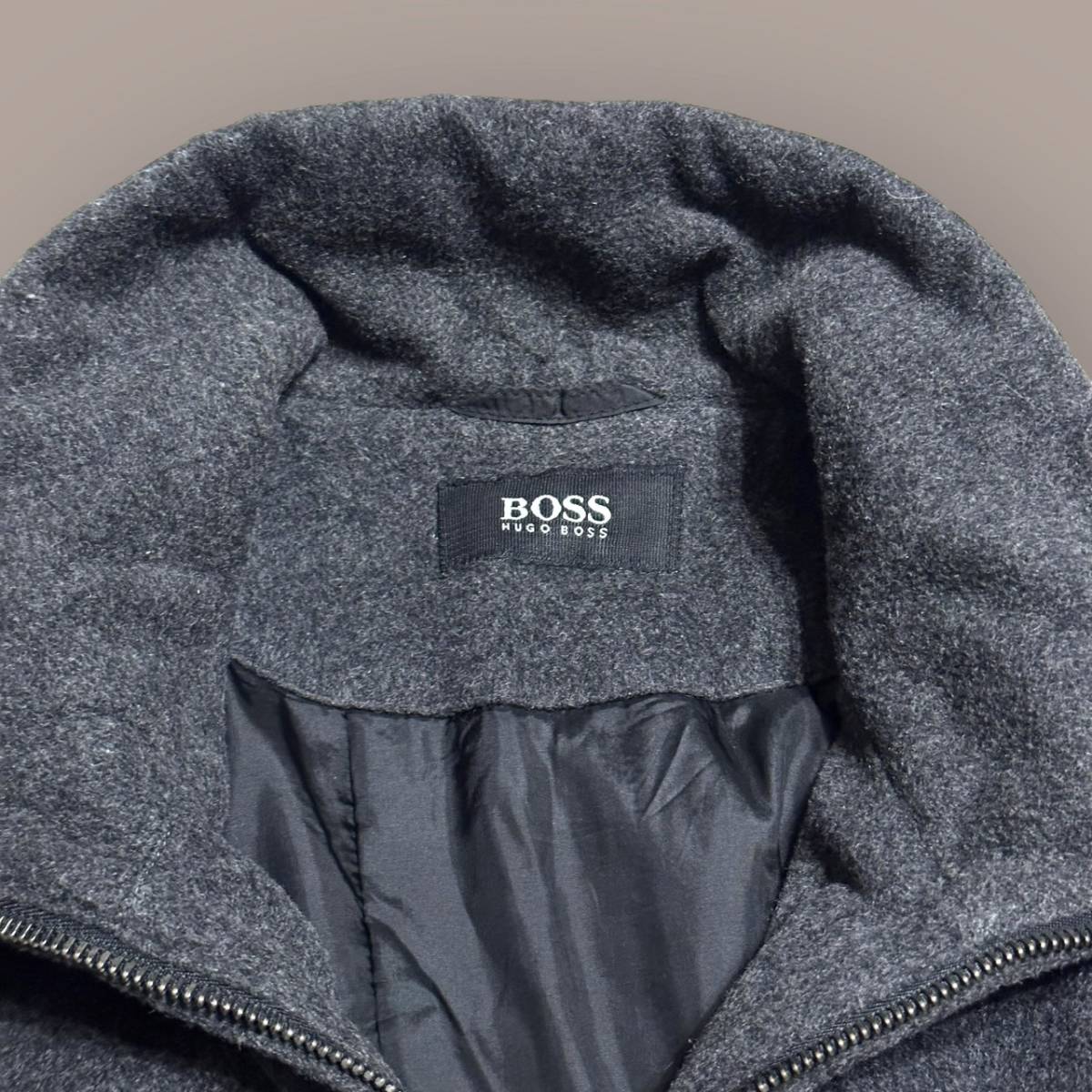 ☆カシミヤ混☆HUGO BOSS ヒューゴボス 黒タグ コート ブルゾン ☆カシミヤ混☆HUGO BOSS ヒューゴボス 黒タグ コート ブルゾン
