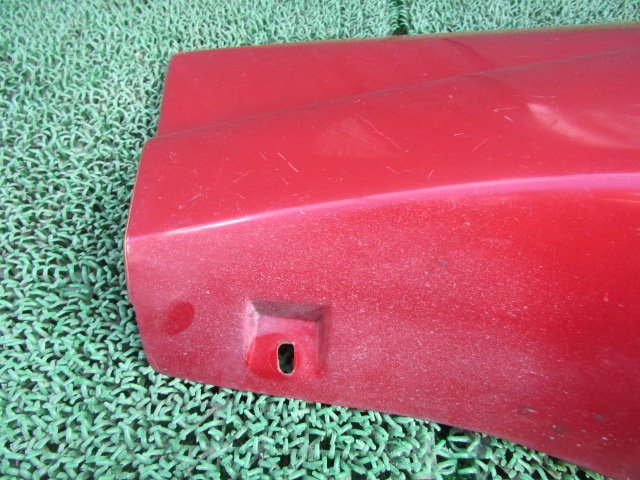 日産 純正 スカイライン マッドカード サイドステップ赤 割れ有 H5910-04UR R32 HCR32の画像3