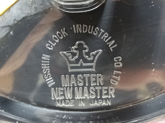 53-84/置時計 Masterマスター NISSHIN CLOCK ゴールド アナログ アンティーク ガラスドーム 日新時計工業 レトロ ゼンマイ 手巻き_画像3