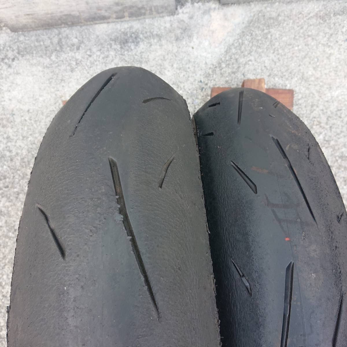 ★DUNLOP SPORTS Max α-13SP 110/70R17 M/C 54H 140/70R17 M/C 66H CBR250R CBR250RR R25 Ninja250R 中古前後セットB 格安♪★_画像2