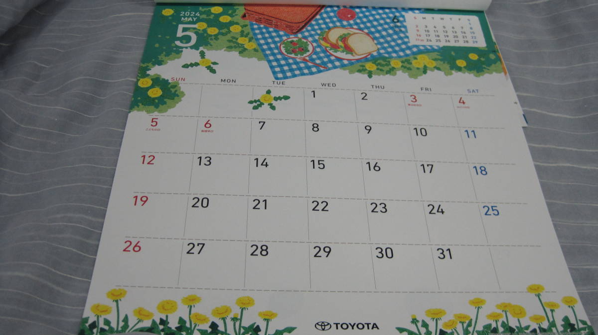 ♪定形外　2024年用　トヨタ壁掛けカレンダー　非売品　柿崎サラさんイラスト　未開封 （0511）_画像6