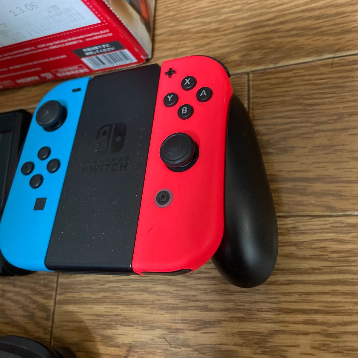 Nintendo Switch +プロコン HAD-S-KABAA 新モデル-