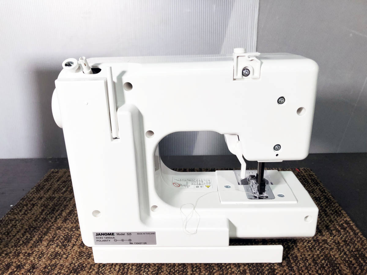 ◎★ 中古★JANOME ハローキティ HELLO KITTY KT-W コンパクトミシン【JANOME Model 525】CEQ8_画像7