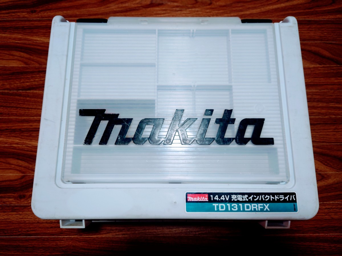  used case attaching Makita Makita red rechargeable impact driver TD131DRFXR 14.4v 3.0Ah operation verification ending 
