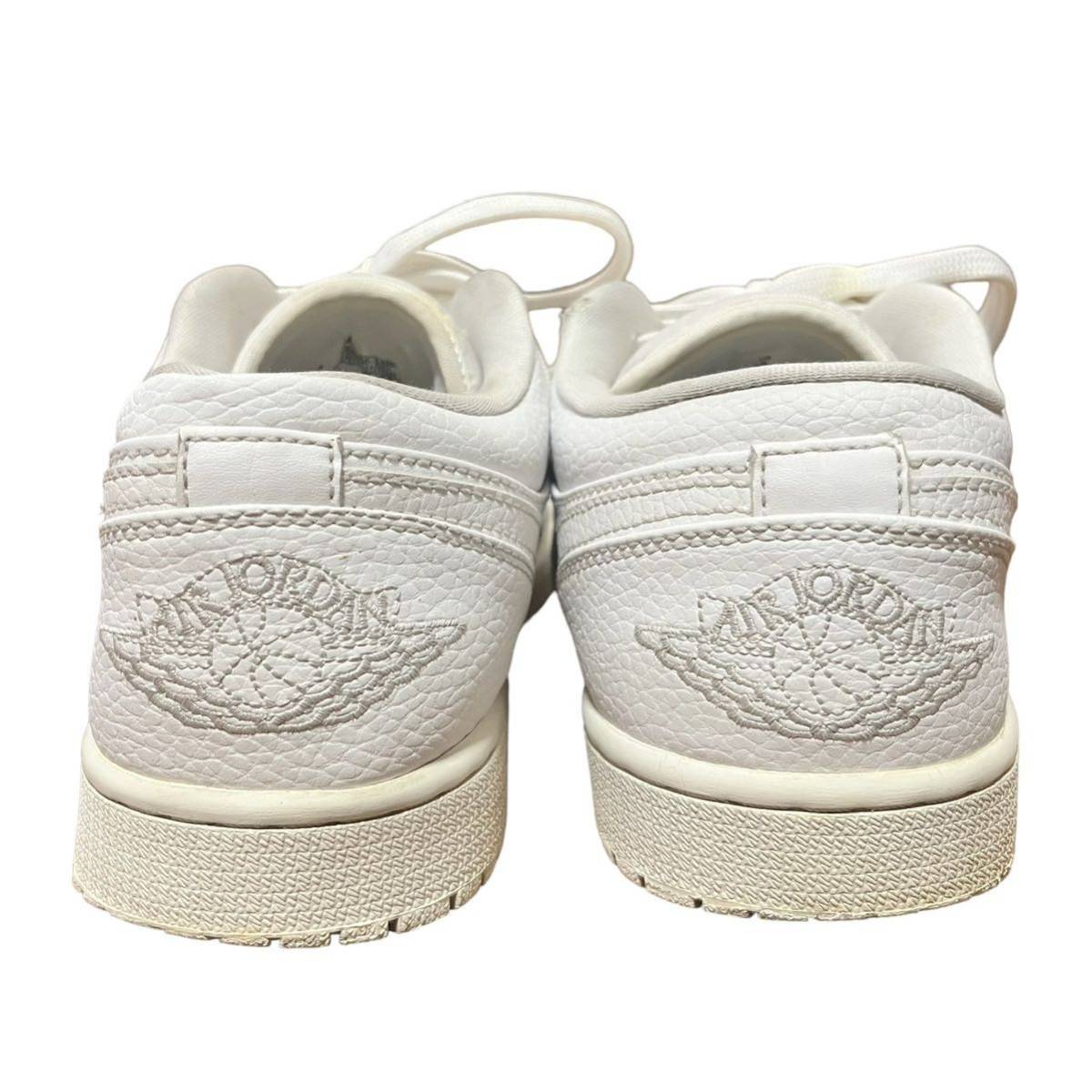 新品NIKE AIR JORDAN 1 LOW トリプルホワイト メンズ27cm 新品NIKE AIR JORDAN 1 LOW トリプルホワイト メンズ27cm