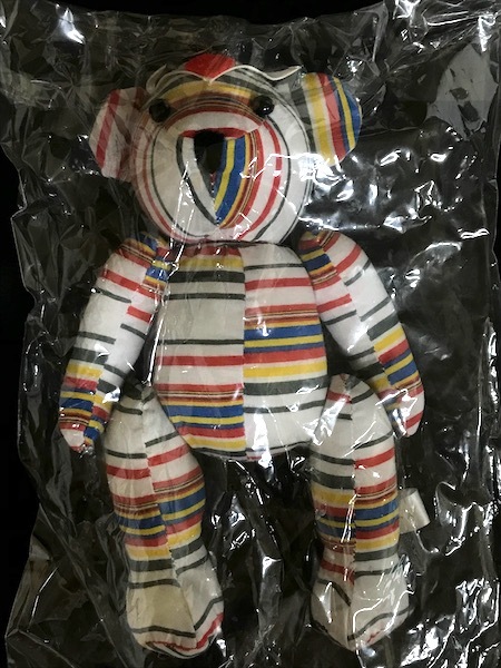 ①1日未開封的高達展覽熊與5只泰迪熊限量項目捆綁毛絨玩偶高達沙爾只有Zaku Gofugurugu？    原文:① 1円 未開封 ガンダム展 ベア まとめて5体セット テディベア 限定品 ぬいぐるみ ガンダム シャア専用ザク グフ ゲルググ？