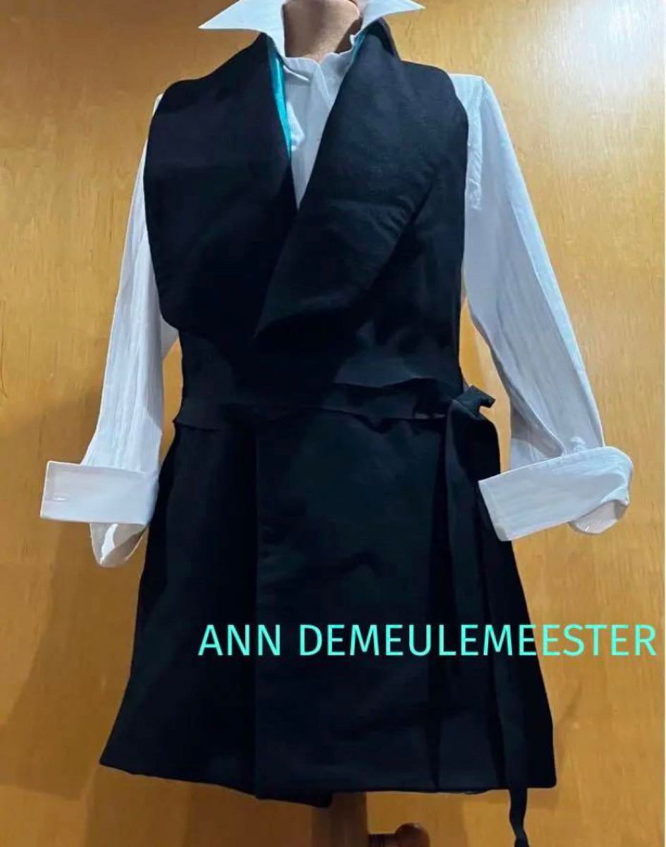 【未使用】アンドゥムルメステール                    ANN DEMEULEMEESTER ジレ風 ストール