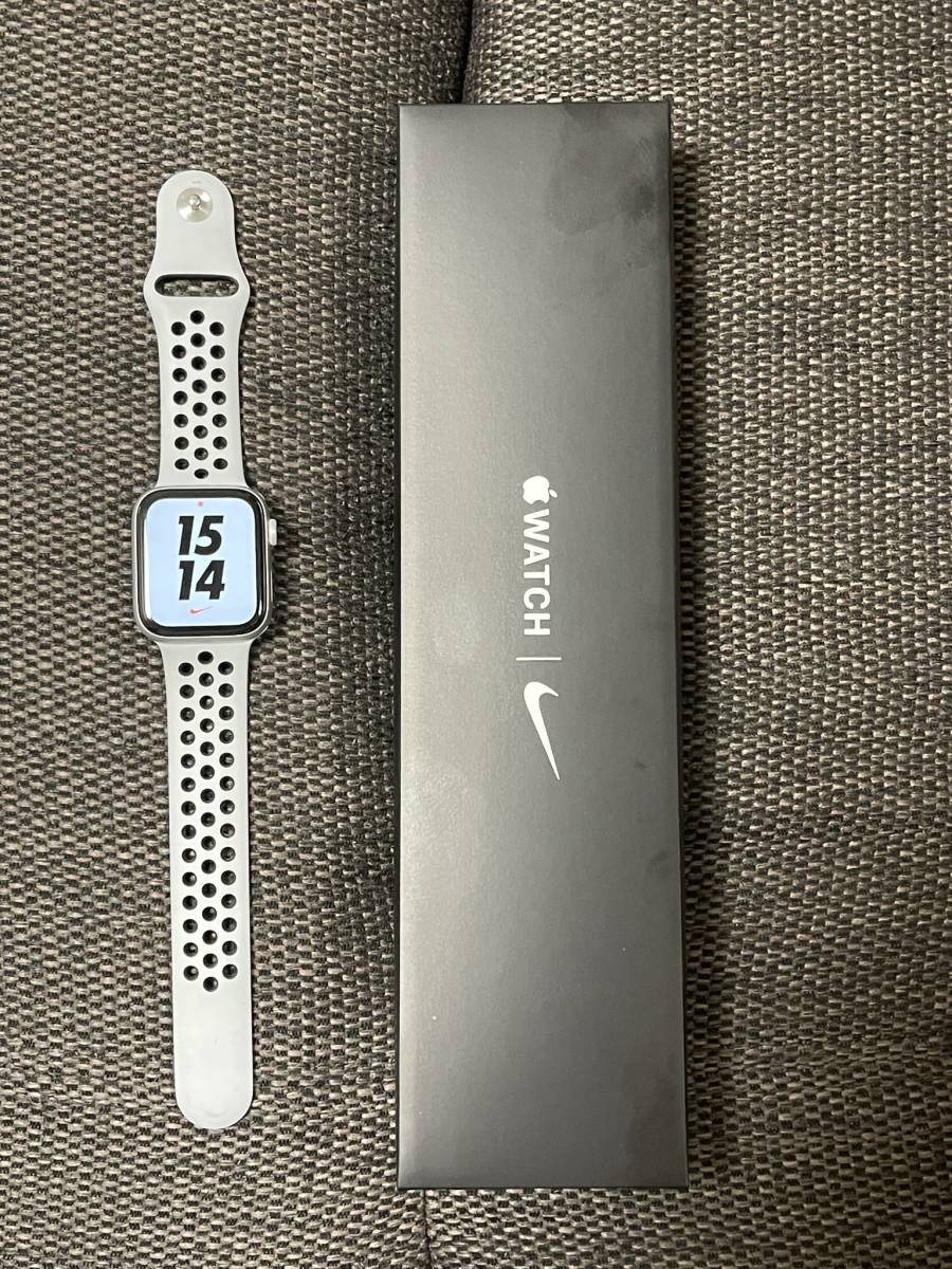 使用少・良品！送料込み】 ☆Apple Watch Nike Series 6 44mm