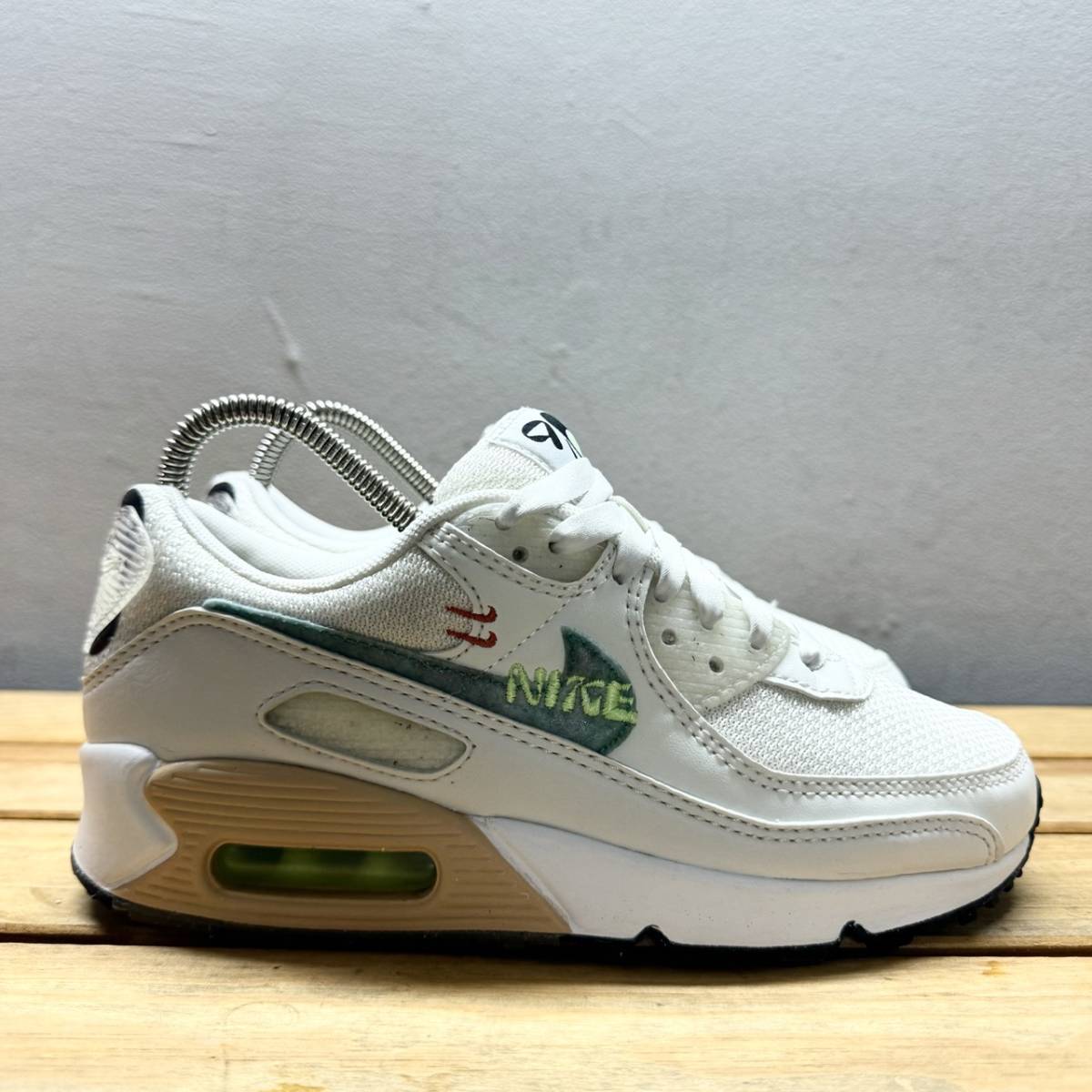 極美品 NIKE WMNS AIR MAX 90 SE ナイキ エア マックス 90 SE