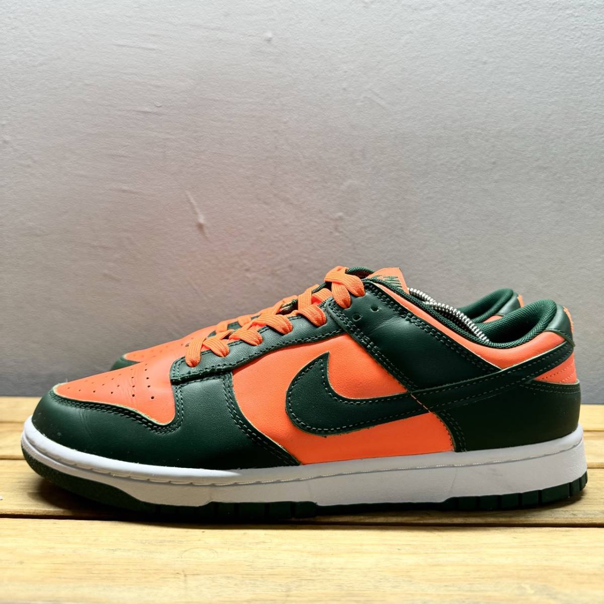 極美品 箱有 NIKE DUNK LOW RETRO GORGE GREEN ナイキ ダンク LOW レトロ スニーカー 27.5cm dd1391-300