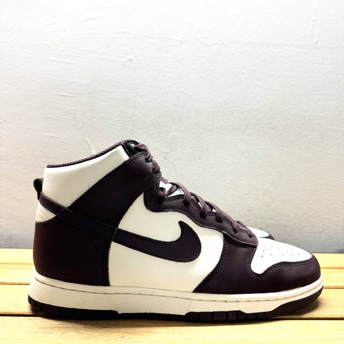 極美品 箱有 Nike Dunk High Burgundy Crush ナイキ ダンク ハイ バーガンディ クラッシュ スニーカー 27.5cm DD1869-601_画像3