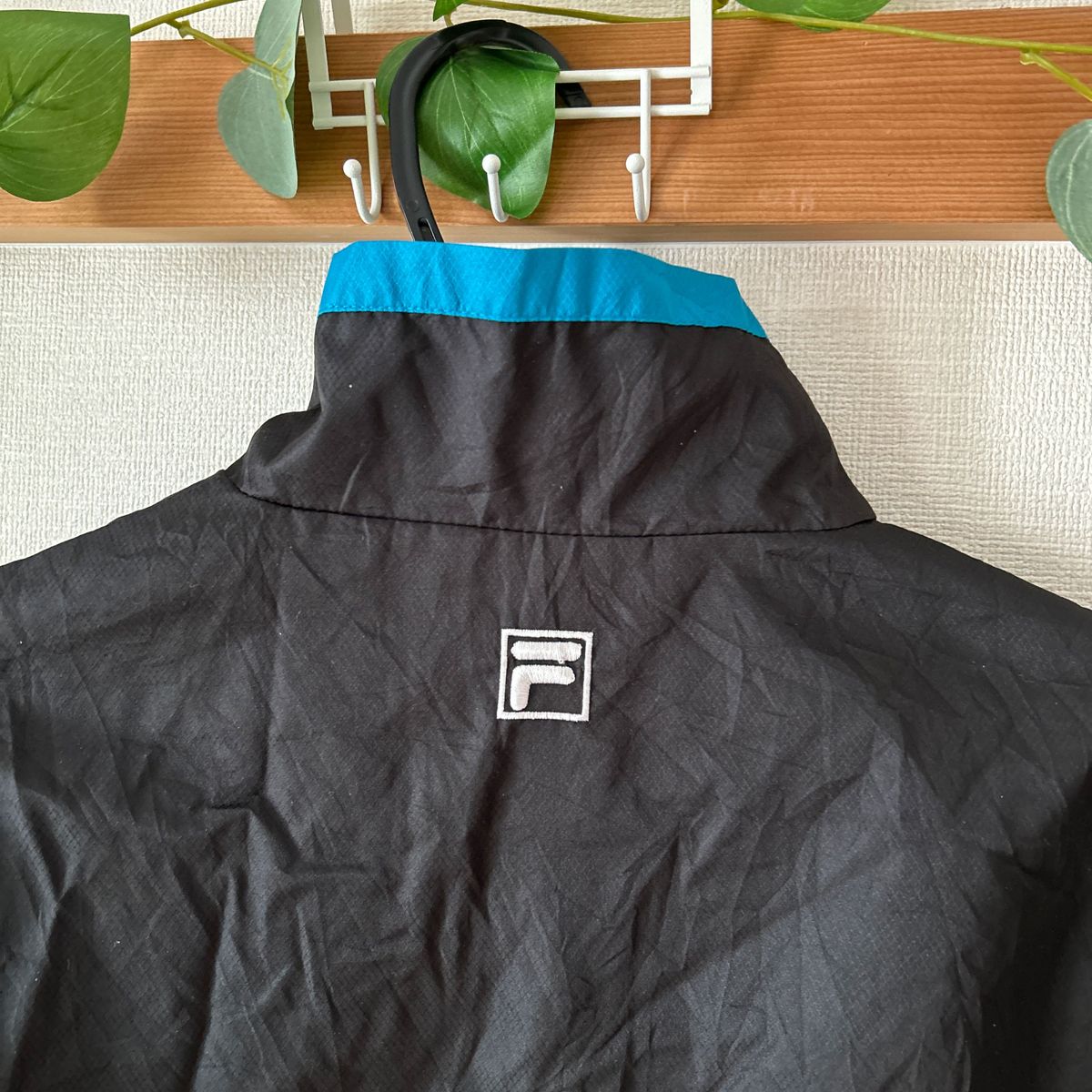 FILA ナイロンジャケット　裏地メッシュ　ブルー　M