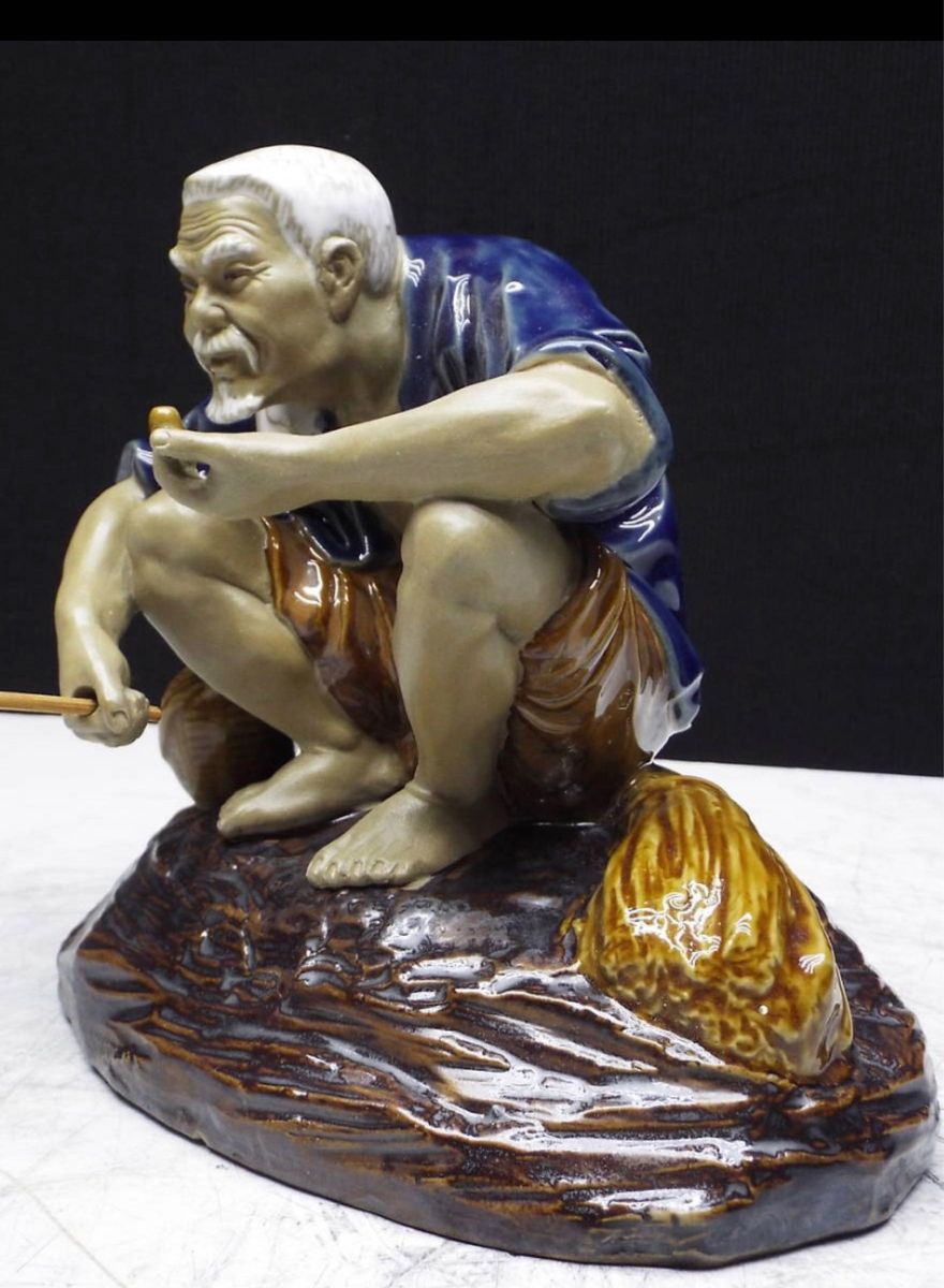 本日特別価格  G058  陶器人形 釣り仙人 漁夫 漁師 釣り人 老人 高さ16cm マイセン風 リヤドロ風 中国 美術 工芸