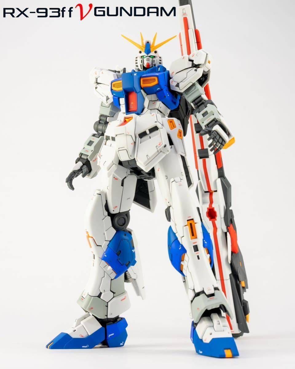 RG RX-93ff νガンダム塗装済み完成品_画像1