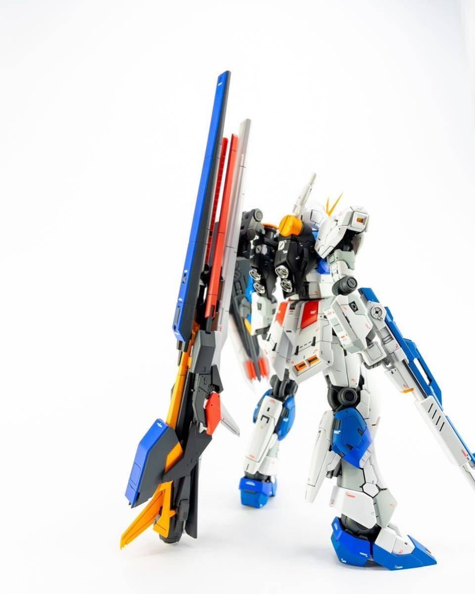 RG RX-93ff νガンダム塗装済み完成品_画像4