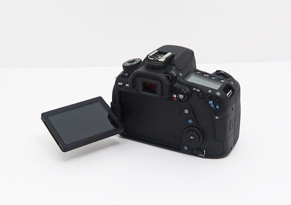 ◇【Canon キヤノン】EOS 80D EF-S 18-135 IS USM レンズキット デジタル一眼カメラ_画像2