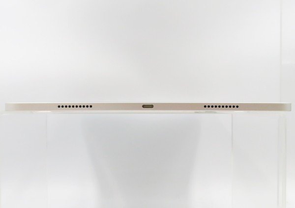 ◇美品【Apple アップル】iPad Pro 12.9インチ 第6世代 Wi-Fi 128GB MNXQ3J/A タブレット シルバー_画像4