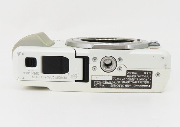 ◇ジャンク【Panasonic パナソニック】LUMIX DMC-GF5-W ボディ ミラーレス一眼カメラ シェルホワイト_画像4