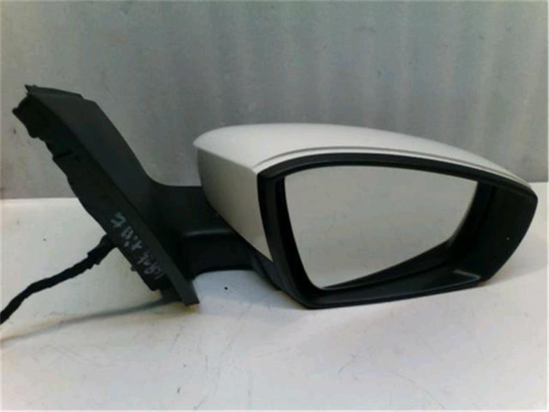  Volkswagen original Polo { 6RCGG } right side mirror P80900-23011817