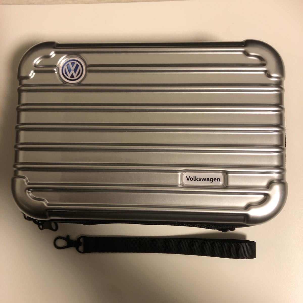  не использовался * Volkswagen Volkswagen оригинальный Novelty чемодан type бардачок сумка Rimowa type серебряный * не продается ]