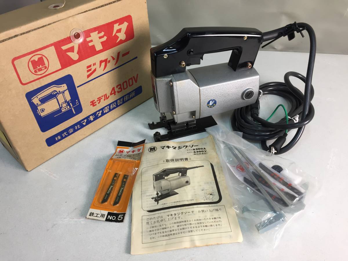  ■未使用　マキタジグソー makita モデル :4300-A　替刃付き　電動工具■ _画像1