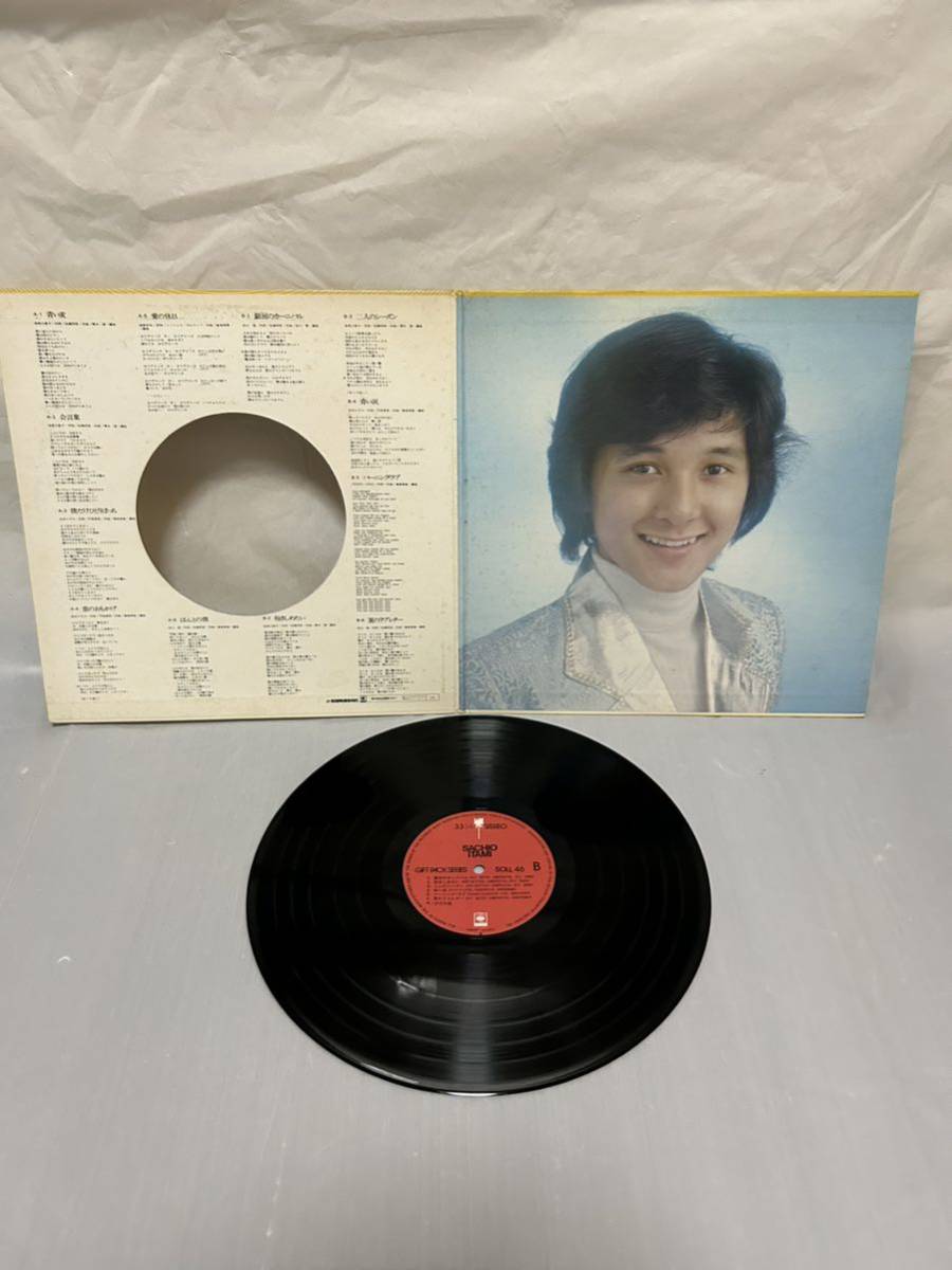 O264◎LP レコード 伊丹幸雄 2枚まとめて/ギフト・パック・シリーズ サイン入り？/伊丹幸雄ダイナミック・ヒット12 恋のおもかげ/愛の休日_画像5