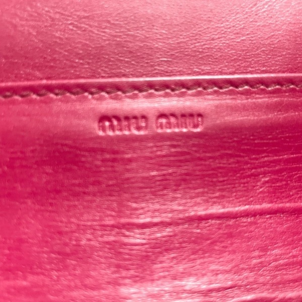 ミュウミュウ miumiu 長財布 - エナメル（レザー） ピンク 型押し加工 財布_画像5