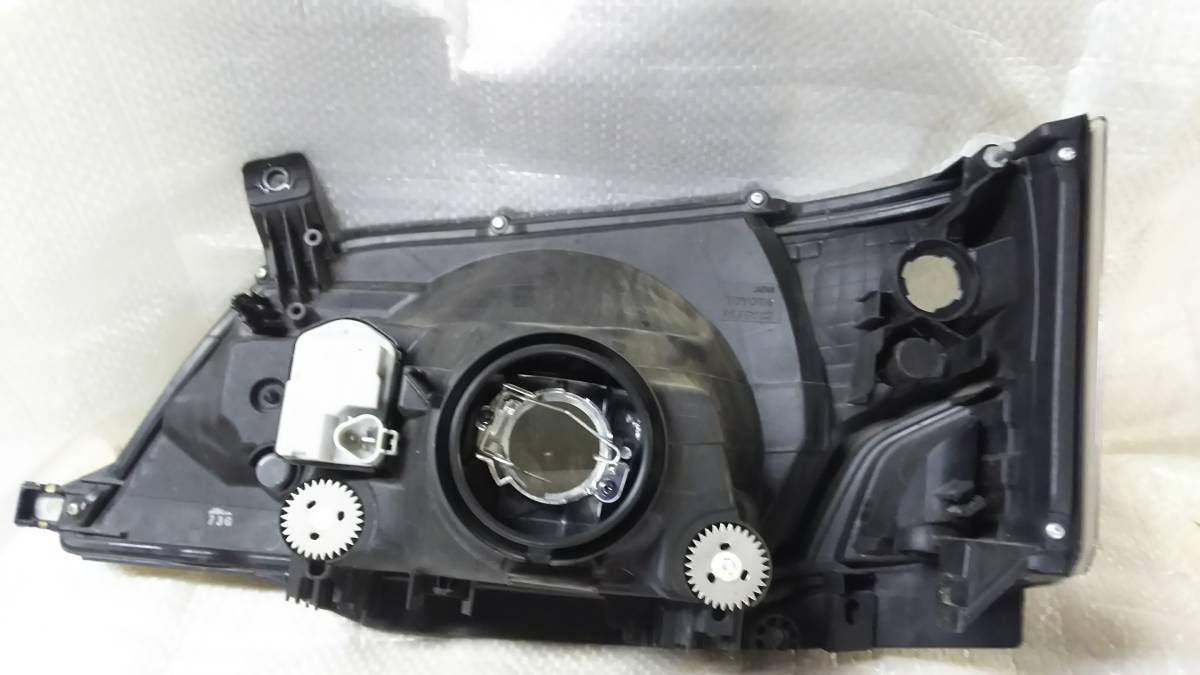 ★美品★Dyna·Toyoace·Dutro（Y2＃）頭燈單元RH    原文:★美品★ダイナ・トヨエース・デュトロ(Y２#)ヘッドランプユニット　RH